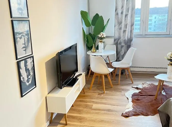 Kölner Direkt Am Zentrum Nähe Hbf *